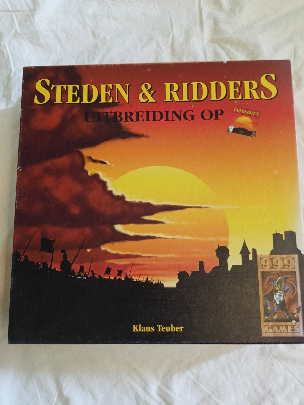 Eén doos met Kolonisten EN Uitbreiding Steden & Ridders, Drie of vier spelers, Ophalen of Verzenden, Zo goed als nieuw, 999 Games