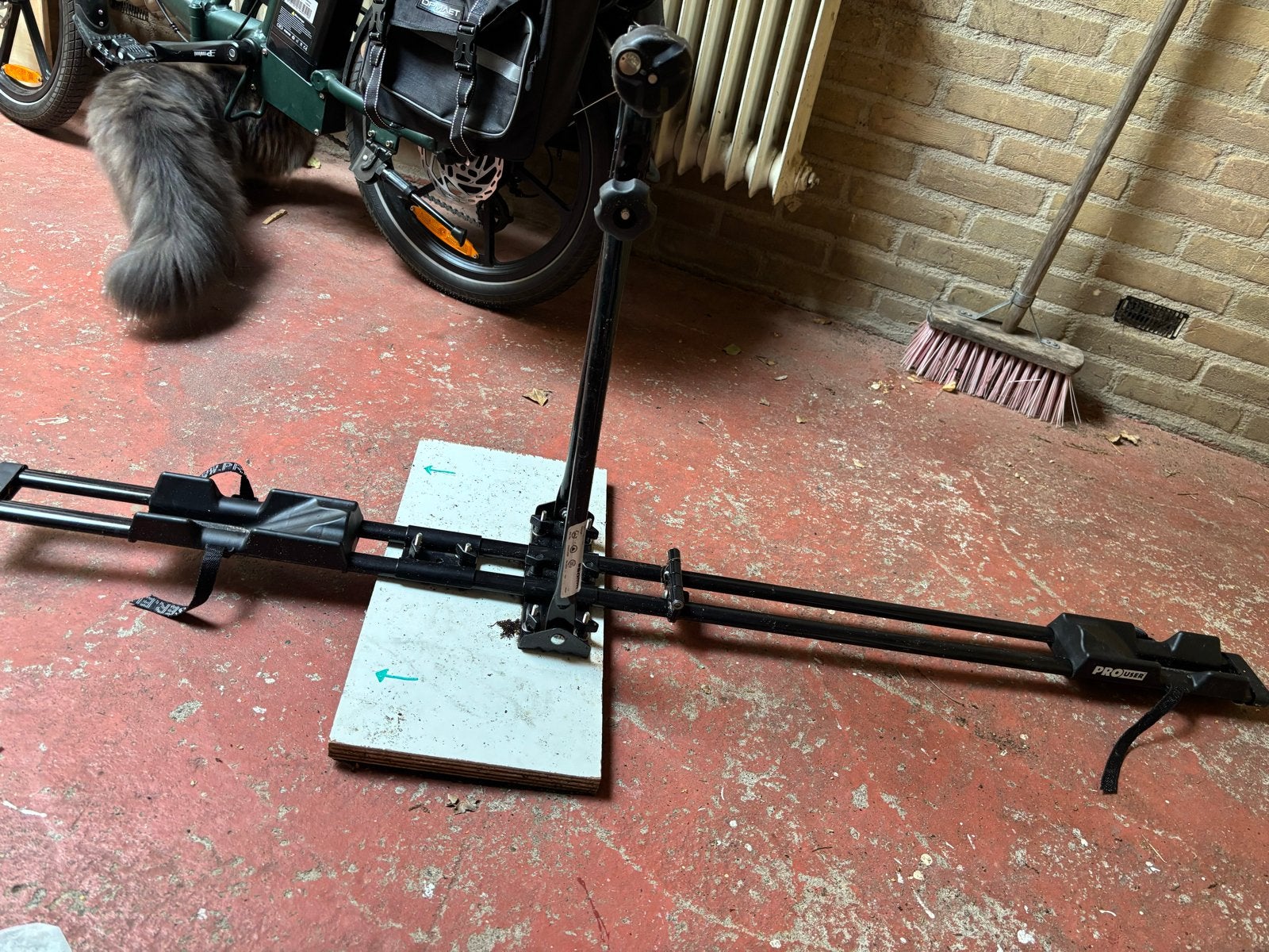 Pro-User ClipFit fietsendrager voor in de caravan, Ophalen, Gebruikt, Fietsendrager-accessoire, 1 fiets