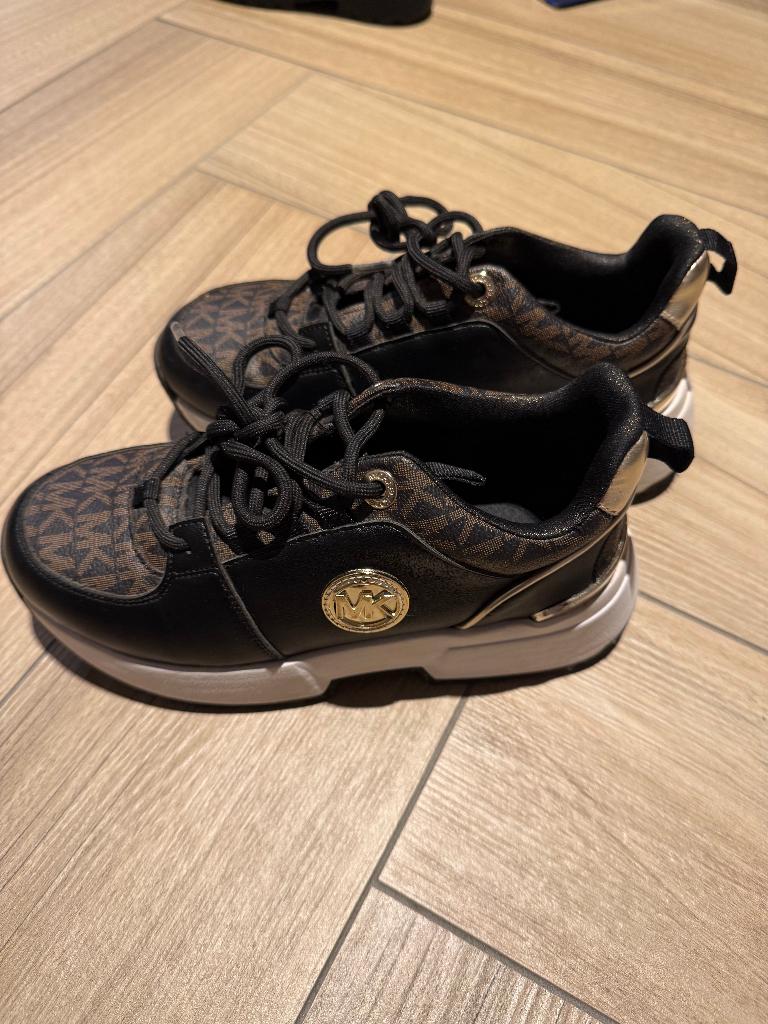 Michael Kors kids lage sneakers, maat 32, Kinderen en Baby's, Kinderkleding | Schoenen en Sokken, Meisje, Michael Kors, Schoenen
