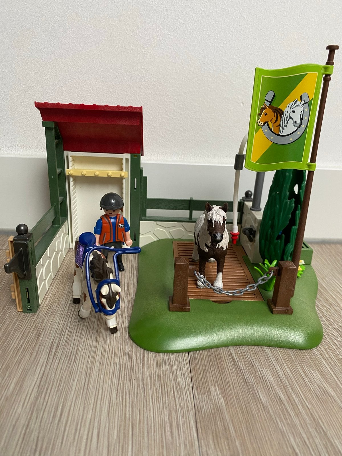 Playmobil paarden spuitplaats, Ophalen of Verzenden, Gebruikt