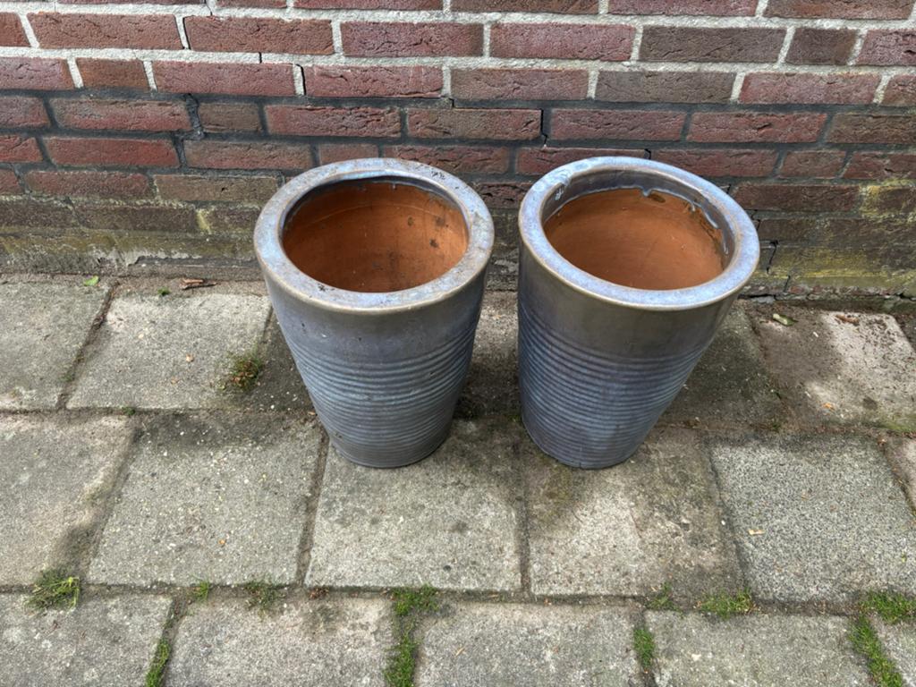 Zware bloempotten  voor buiten of balkon alle 2 voor 35 euro, Steen, Minder dan 30 cm, Balkon, Rond