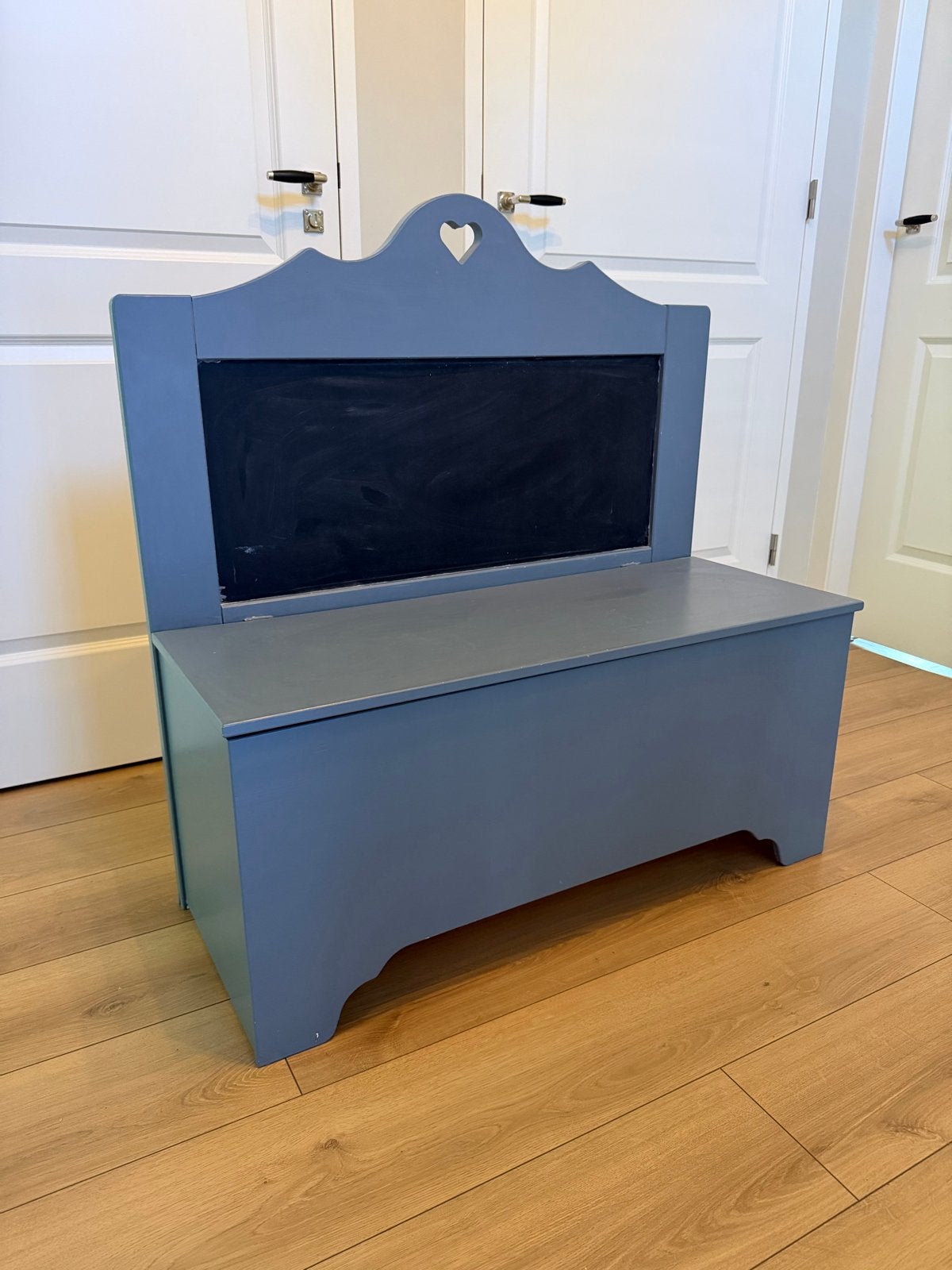 Opbergbankje met krijtbord - blauwgrijs, Ophalen, Gebruikt