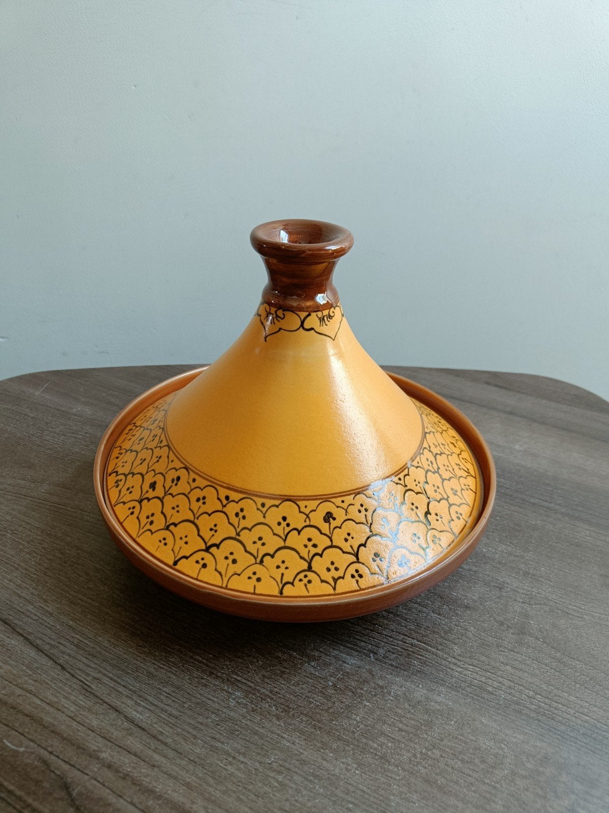 Handgemaakte Tajine, Huis en Inrichting, Keuken | Potten en Pannen, Ophalen, Met deksel, Tajine, Zo goed als nieuw