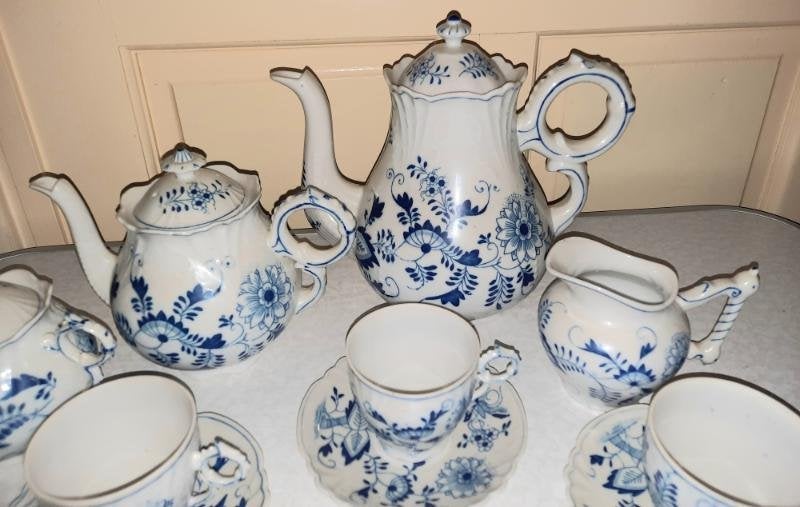 Antiek 9 delig zwiebelmuster porselein thee/koffie servies, Ophalen