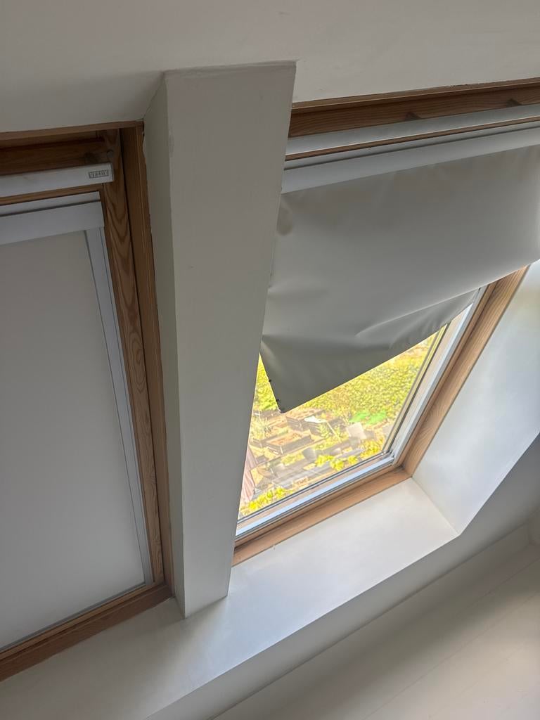 Velux verduisterend gordijn P10, Zo goed als nieuw, Wit, 100 tot 150 cm, 50 tot 100 cm