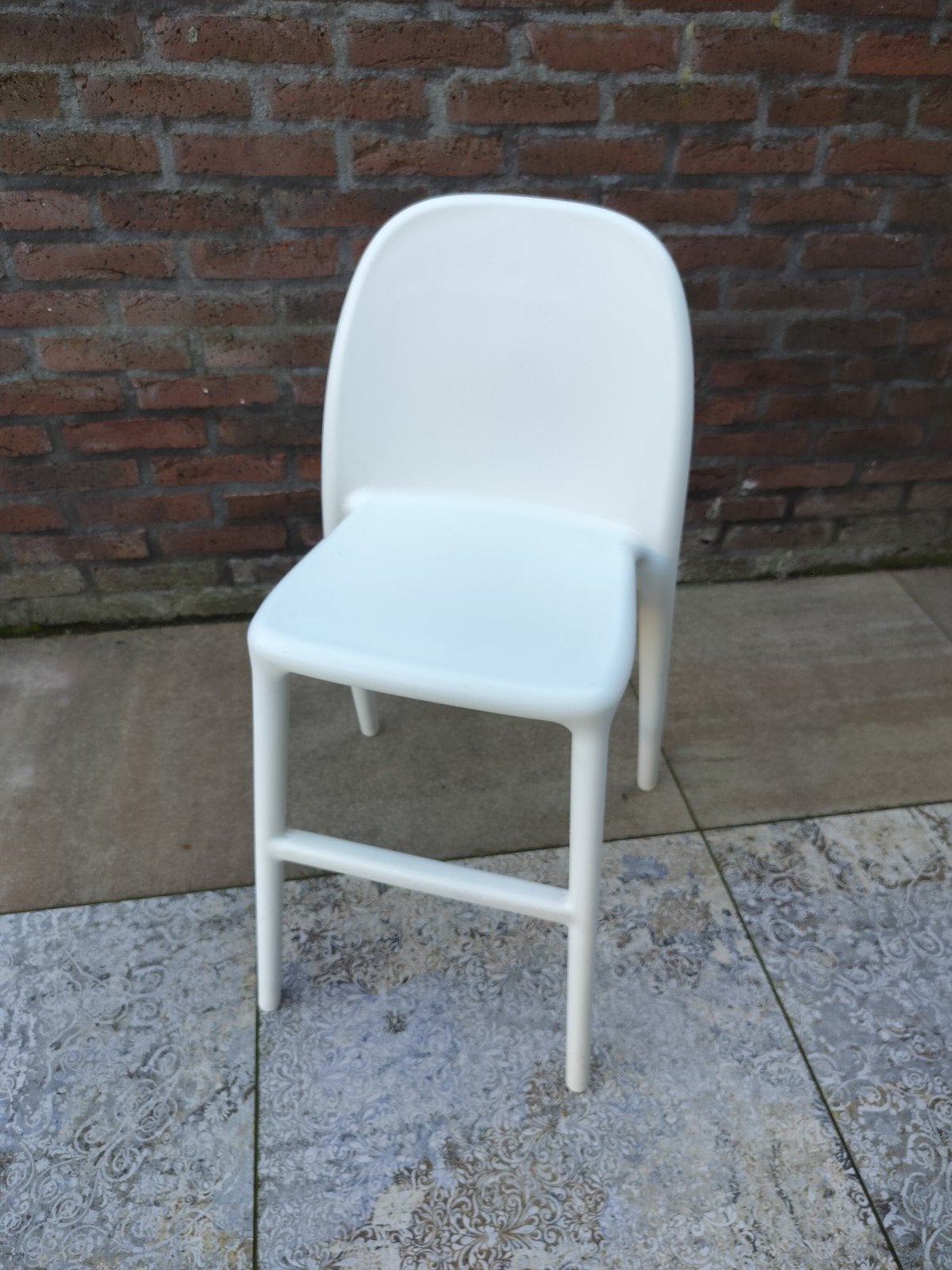 IKEA URBAN stoel - Wit, Ophalen, Kunststof, Wit, Zo goed als nieuw