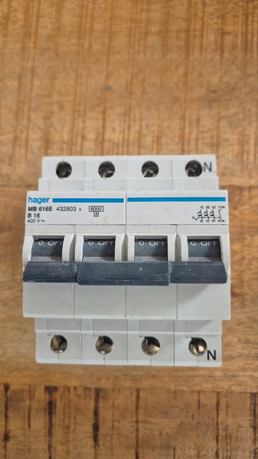 Hager MB 616E B16 400V~ Installatieautomaat, Ophalen of Verzenden, Gebruikt, Hager, Installatieautomaat
