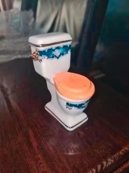 reutter miniaturen toilet nr 1, Ophalen of Verzenden, Nieuw, Poppenhuis
