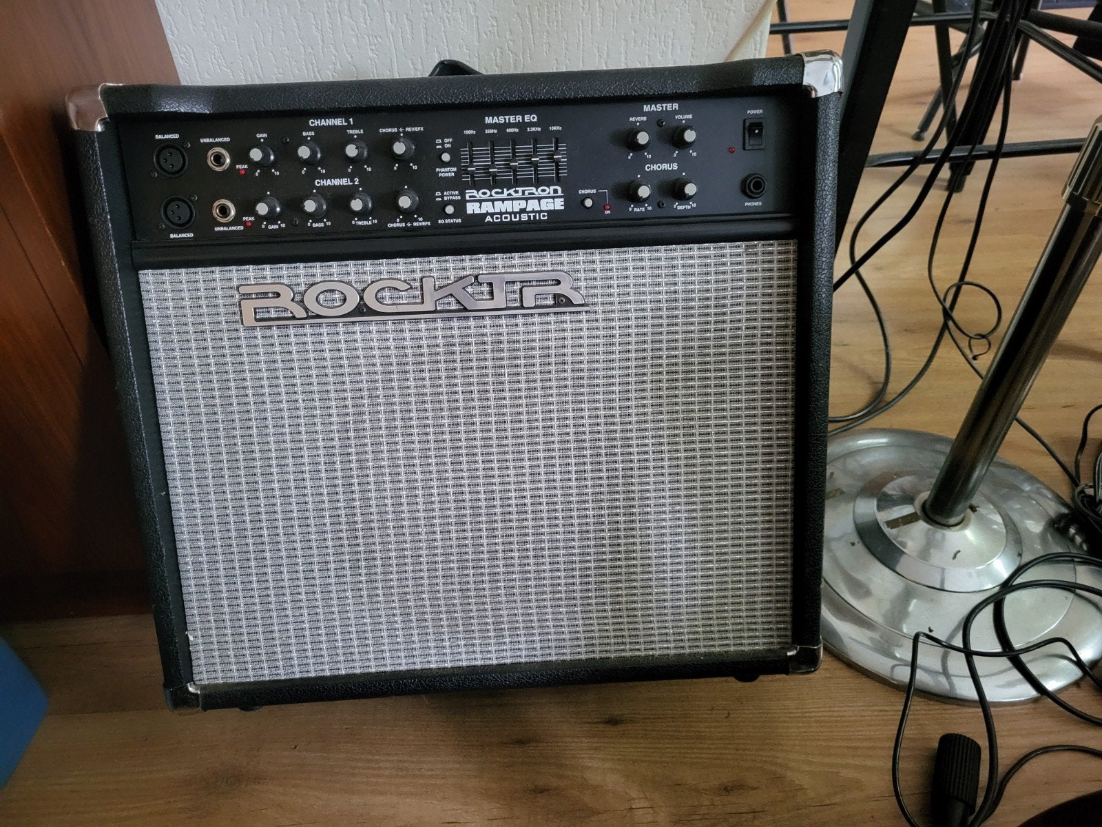 Rocktron Rampage Acoustic gitaarversterker, Muziek en Instrumenten, Ophalen