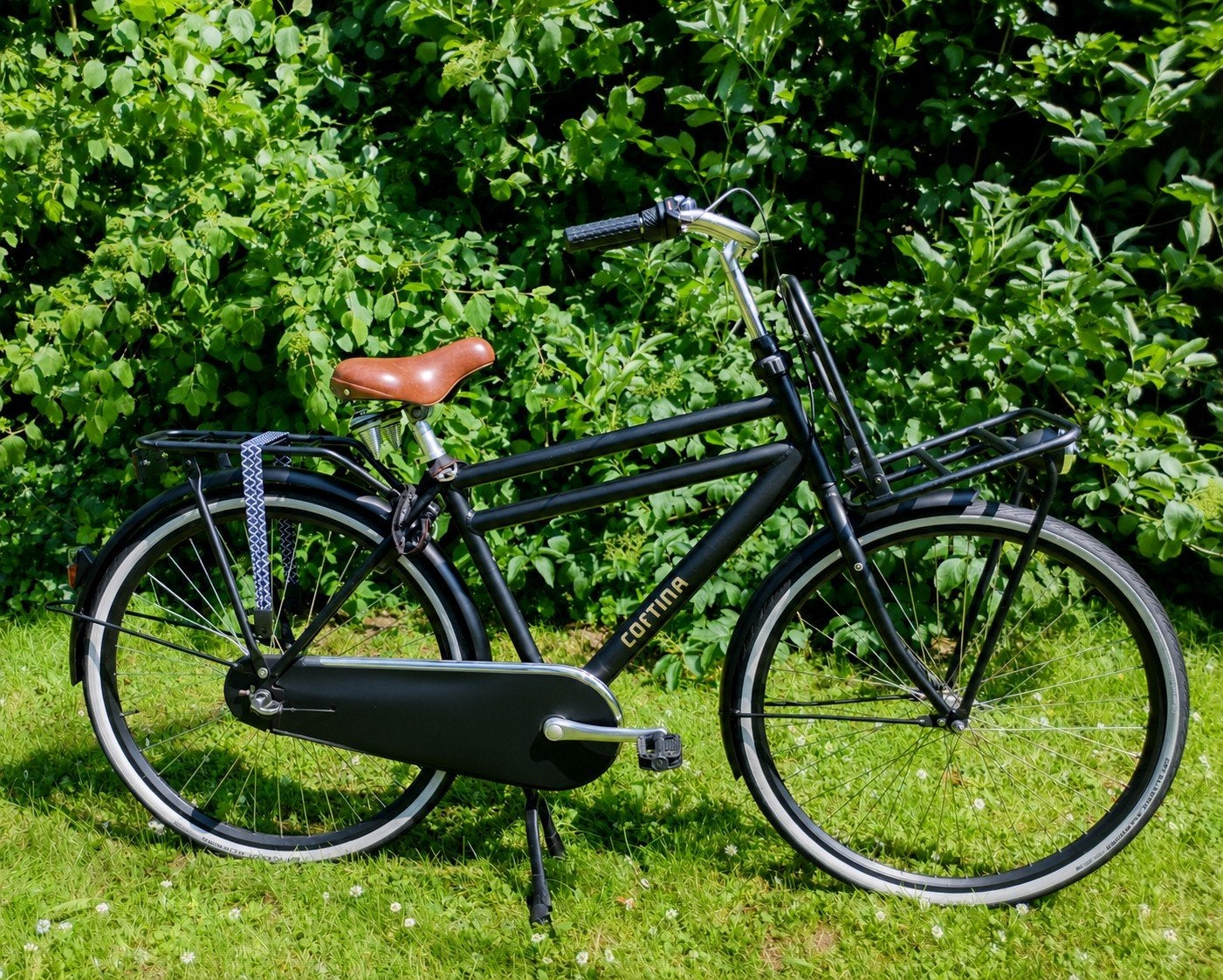 Cortina U4 jongensfiets zwart = goed onderhouden!, Fietsen en Brommers, Fietsen | Jongens, Terugtraprem, Cortina U4 transportfiets