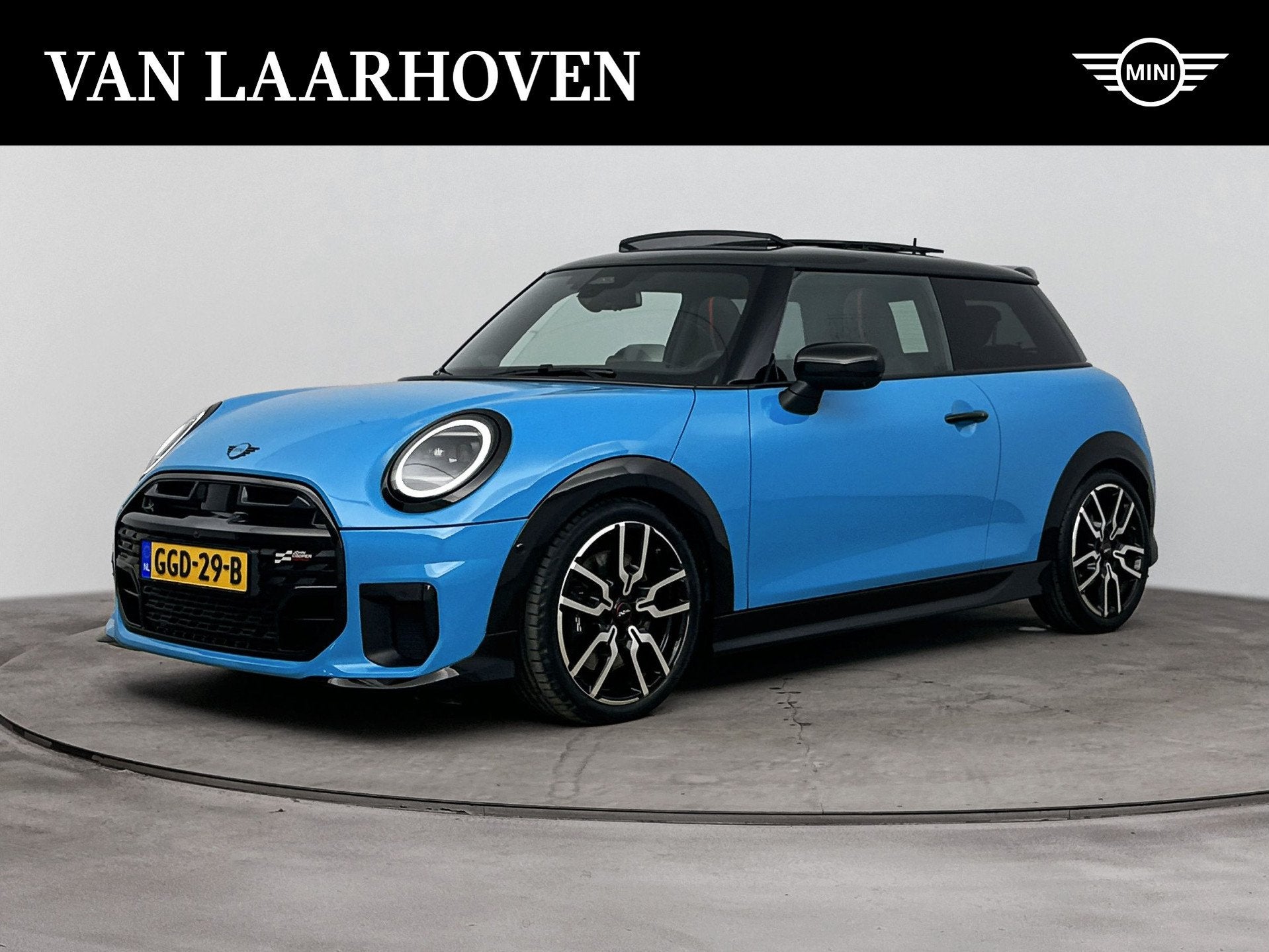 MINI Hatchback Cooper S Automaat / JCW / Pakket XL / JCW / P, Auto's, Gebruikt, 4 cilinders, Met garantie (alle), 4 stoelen