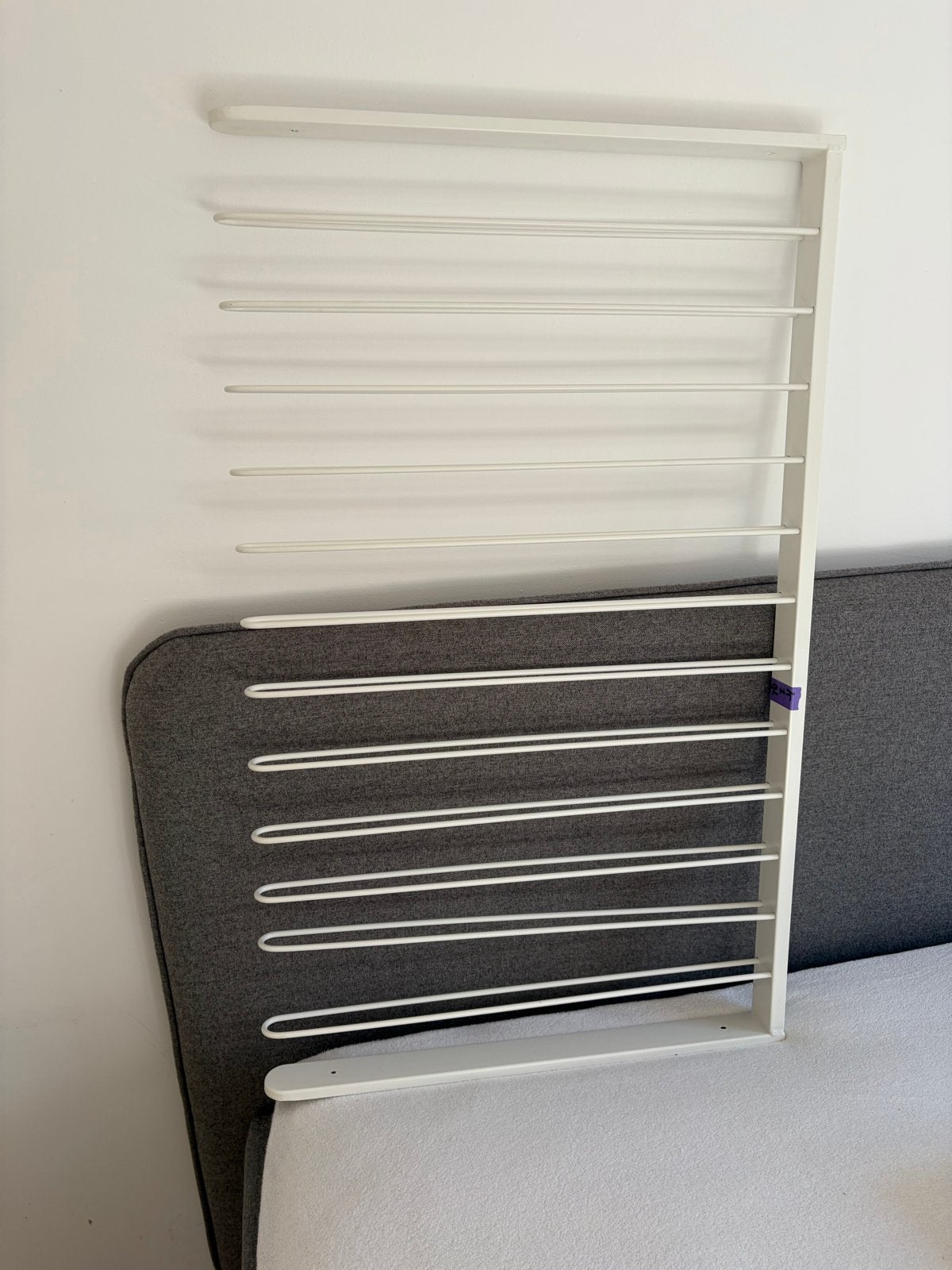 Ikea Komplement Uittrekbare Broekhanger, Kleding | Dames, Kledinghangers, Ophalen, Gebruikt, Metaal, Volwassenen
