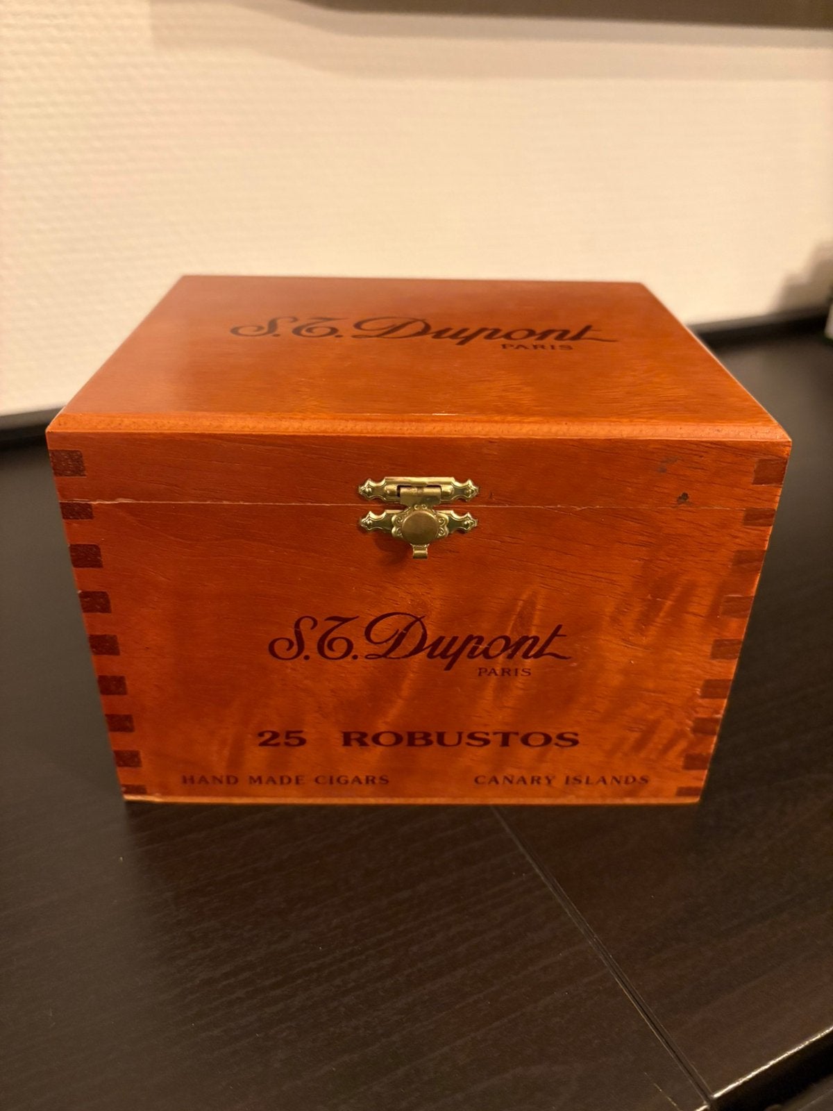 S.T. Dupont Paris 'Robustos' sigarenkist, Ophalen of Verzenden, Zo goed als nieuw, Tabaksdoos of Verpakking