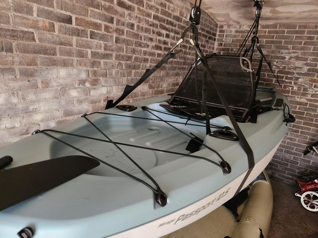 Hobie Outback 10,5 mooie staat met kick-up vinnen en wielen, Ophalen, Zo goed als nieuw, 1-persoons