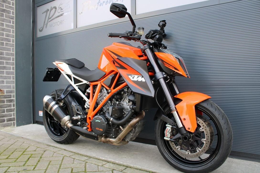 KTM 1290 Superduke R (2015) *Org.NL*1e.Eig*, 2 cilinders, KTM, Motorrijbewijs A, Bedrijf