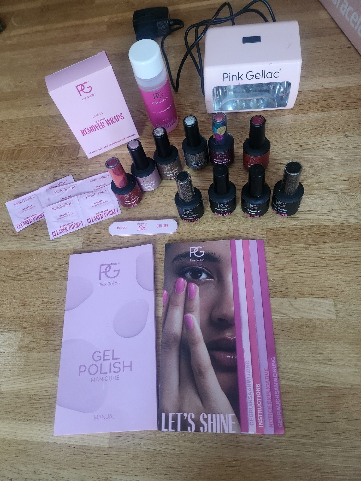 pink gellac gel nagellak set / kit  met lamp en div lak, Ophalen of Verzenden, Zo goed als nieuw, Overige kleuren, Handen en Nagels