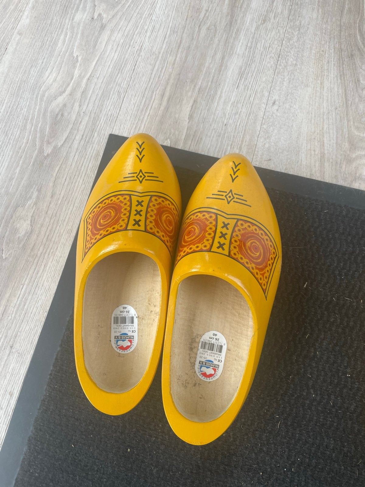 Splinternieuwe Klompen - Maat 40, Kleding | Dames, Schoenen, Nieuw, Overige typen, Geel, Ophalen