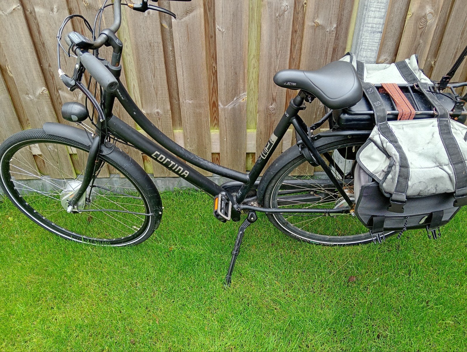 Cortina Dames Elektrische Fiets - Zwart, Ophalen of Verzenden