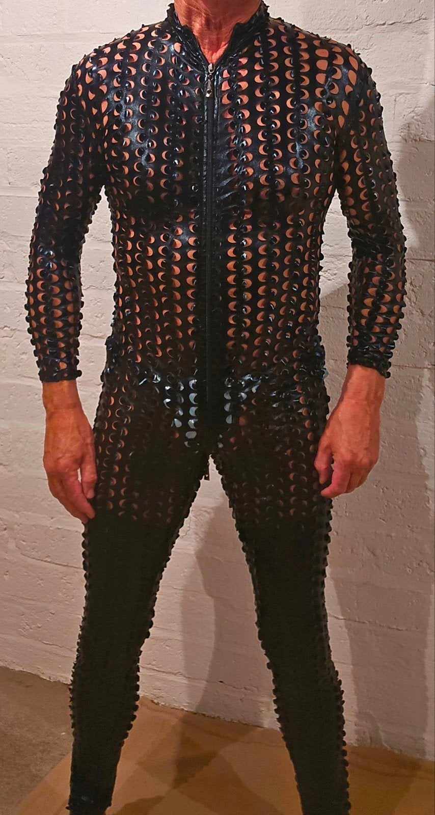 Unieke Zwarte Catsuit met Uitgesneden Patroon, Verzenden, Nieuw, Onbekend