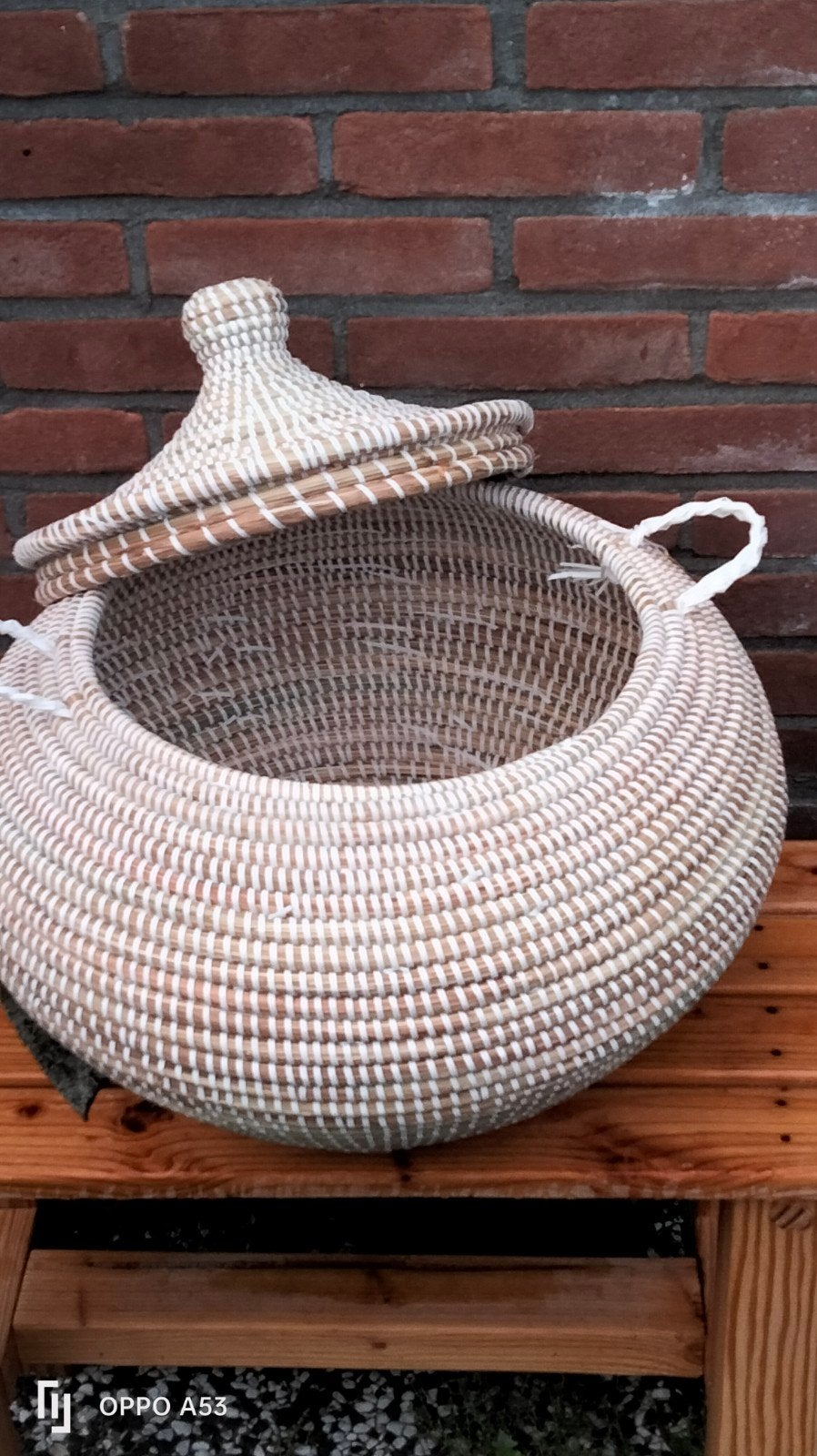 Handgemaakte rieten mand uit Afrika 48x43cm, Mand, Rond, Ophalen of Verzenden, Zo goed als nieuw