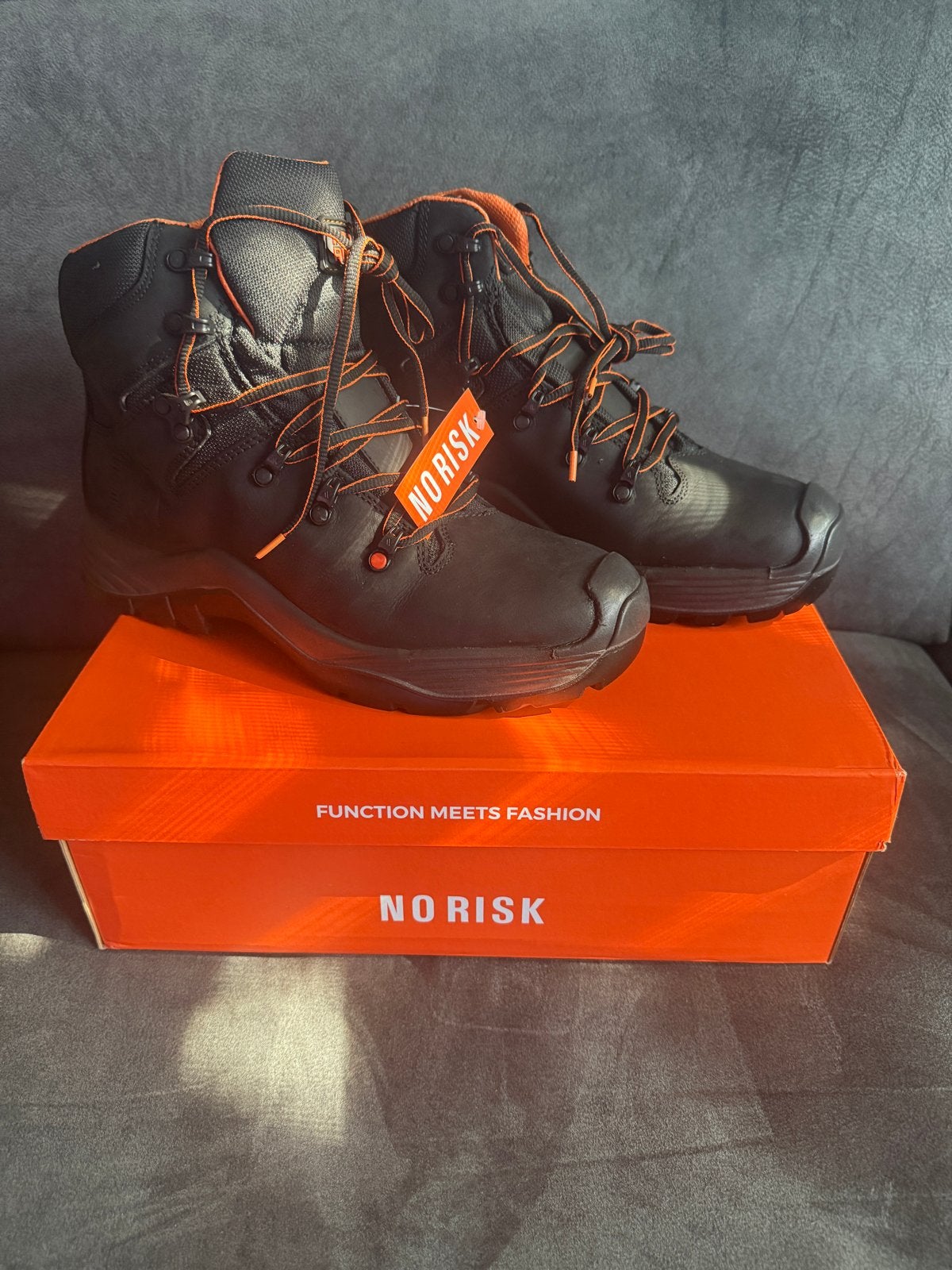 Nieuwe No Risk Brandon veiligheidsschoenen - Maat 42/8, Zwart, Nieuw, Ophalen of Verzenden, Werkschoenen