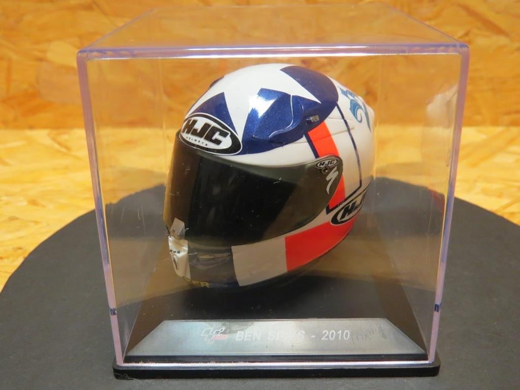 Ben Spies HJC helmet 2010 1:5, Serviceclientele@altaya.be, Overige typen, Altaya, 1:5 t/m 1:8