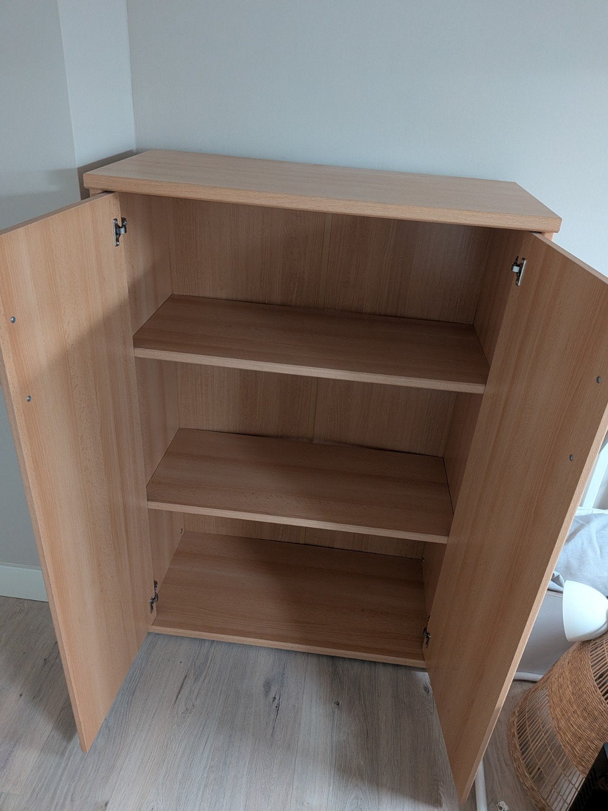 houten kastje, Ophalen, Gebruikt