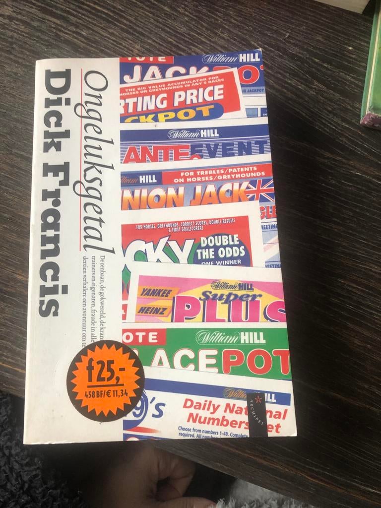 Oneluksgtal - Dick Francis (Paperback), Ophalen of Verzenden, Gelezen, Europa overig