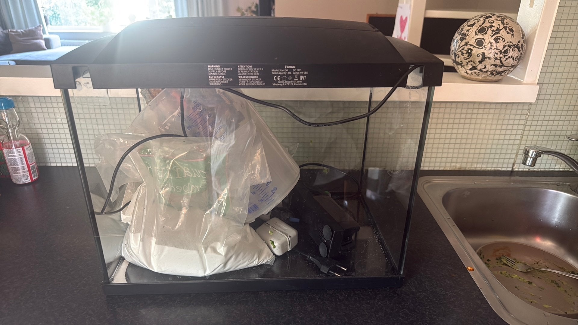 Aquarium compact met pomp, Dieren en Toebehoren, Ophalen, Zo goed als nieuw, Leeg aquarium