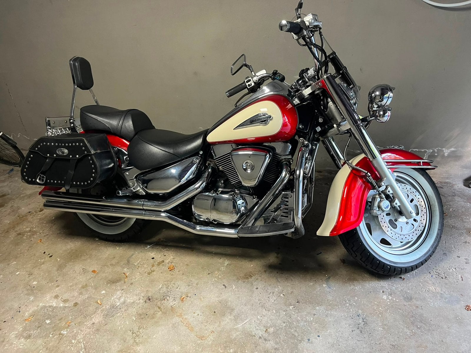 Prachtige klassieker: Suzuki Intruder 1500VL, 2 cilinders, Motorrijbewijs A, Gebruikt, Particulier