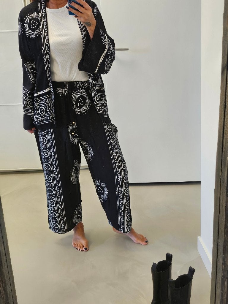 luchtige zomer set zwart wit maat M nieuw, Maat 38/40 (M), Kostuum of Pak, Overige kleuren, Nieuw