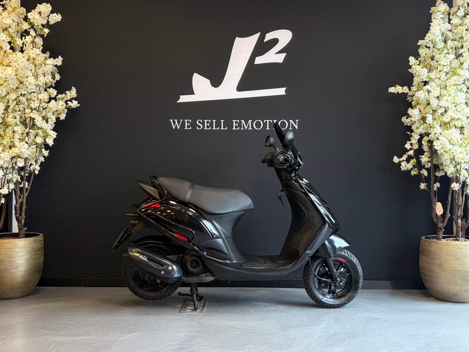 Piaggio Zip | Black on Black | Brom | 2023 | 7786 km, Gebruikt, ., Maximaal 45 km/u, Zip