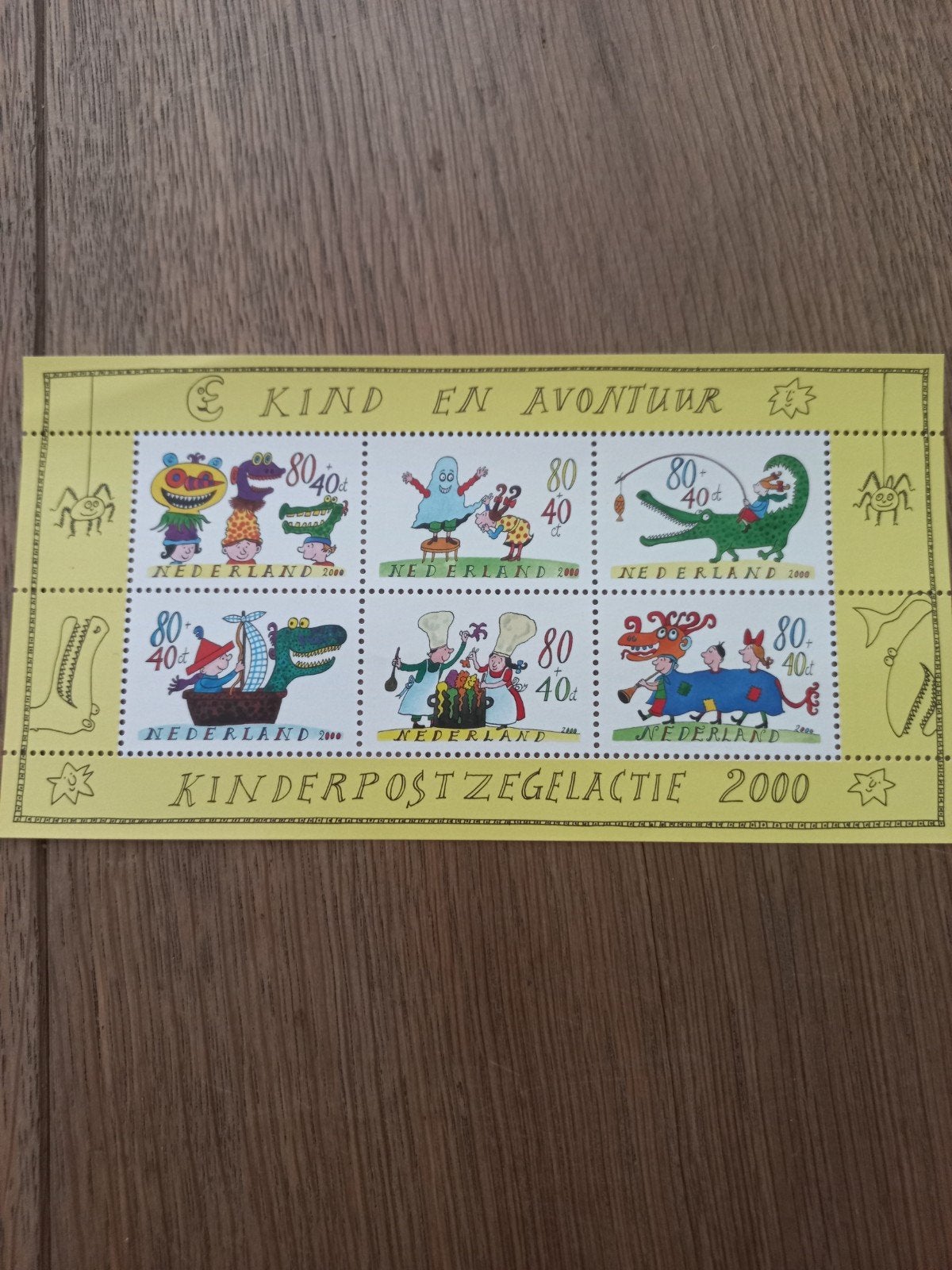 Kinderpostzegels 2000 - Kind en Avontuur (velletje), Postzegels en Munten, Postzegels | Nederland, Ophalen of Verzenden, Na 1940