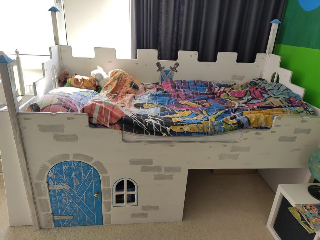 Stoer kinderbed, Ophalen