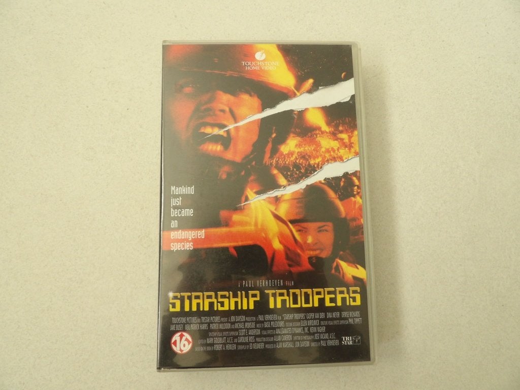 VHS videoband starship troopers, Cd's en Dvd's, VHS | Film, Vanaf 16 jaar, Ophalen of Verzenden, Zo goed als nieuw, Actie en Avontuur