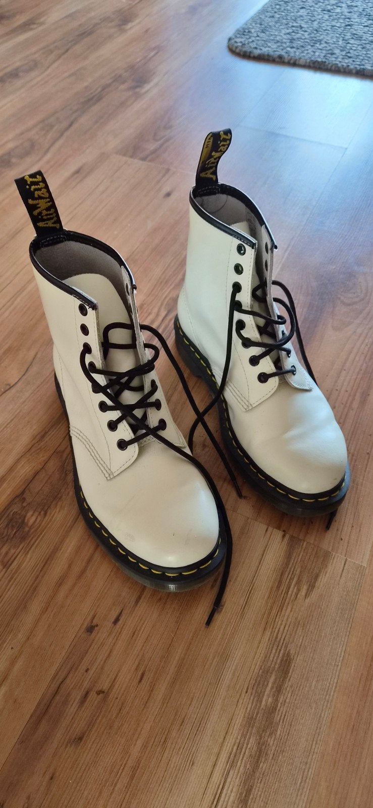 Dr Martens Wit maat 40, Kleding | Dames, Schoenen, Ophalen, Gedragen, Wit
