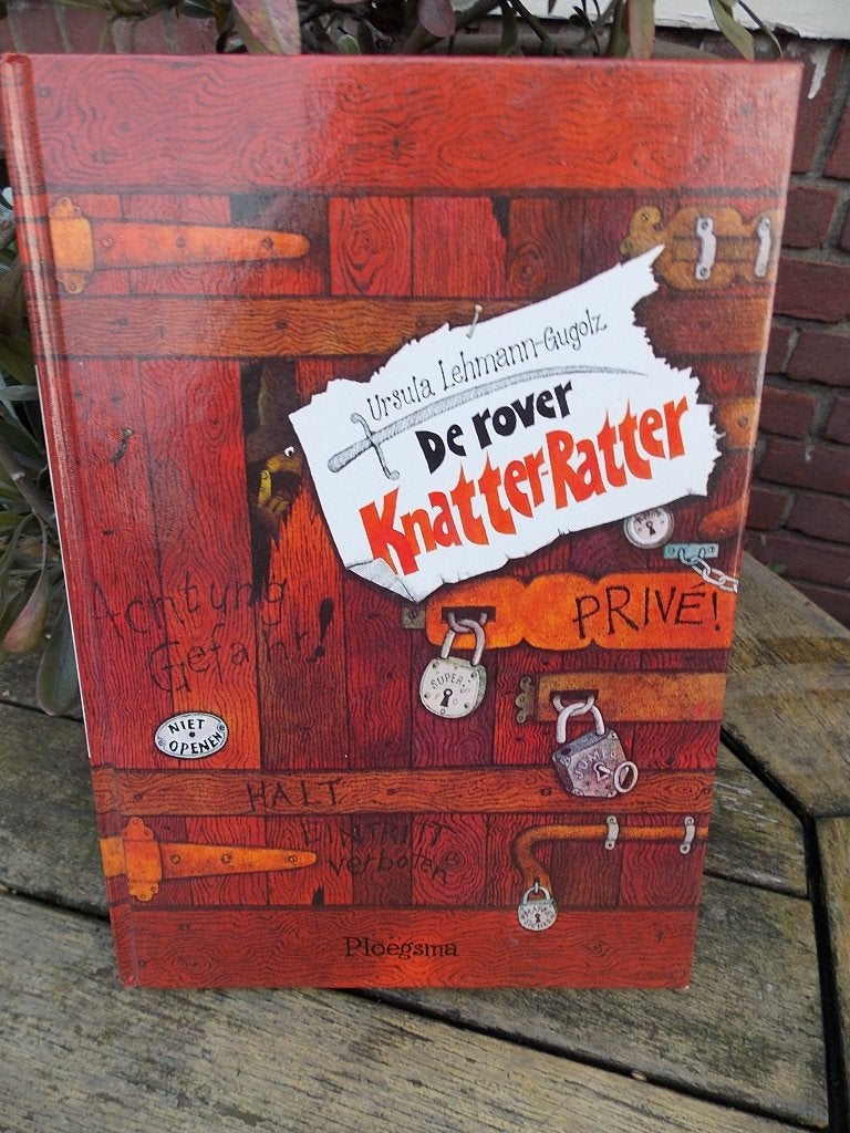 De rover Knatter Ratter - Ursula Lehmann-Gulgolz - boek, Ophalen of Verzenden, Gelezen