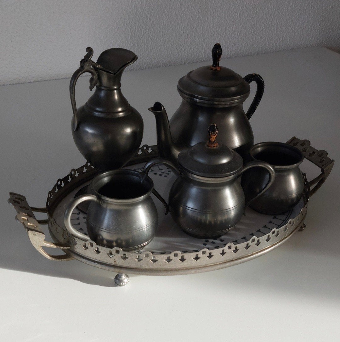 Antieke Tinnen theeservies op dienblad €75, Ophalen of Verzenden
