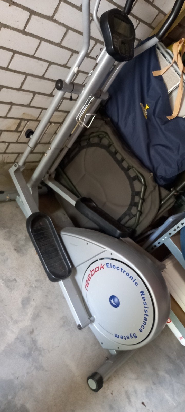 Reebok Crosstrainer - Electronic Resistance System, Ophalen