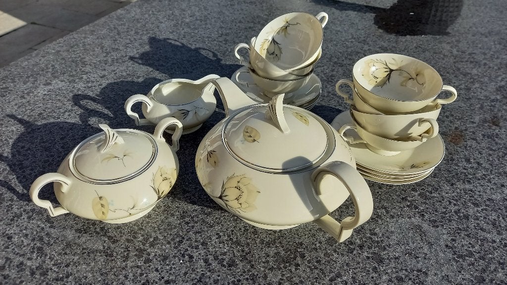 2x service set: H&C Chodau Tsjecho-Slowakije Thee Servies., Ophalen, Zo goed als nieuw, Porselein, Overige stijlen