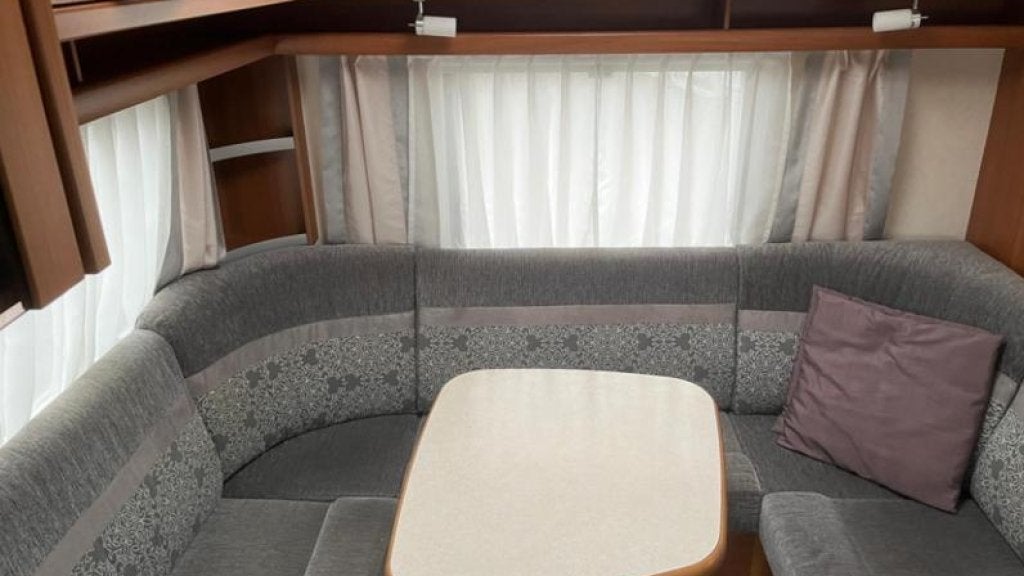 Wilk Sento 450 SF FRANS BED THULE LUIFEL VOORTENT, Luifel, Rondzit, Bedrijf, Overige typen