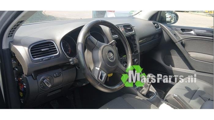 Kilometerteller KM van een Volkswagen Golf, Auto-onderdelen, Dashboard en Schakelaars, Gebruikt, -, Volkswagen, -