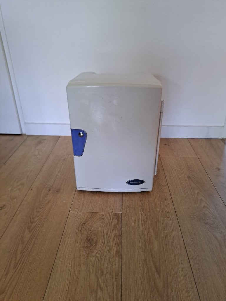 Koelkast mini 20 liter, Ophalen, Minder dan 75 liter, Zonder vriesvak, Gebruikt