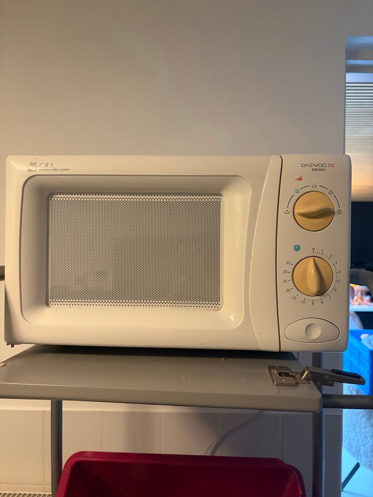 Daewoo KOR-63A5 Magnetron - Compact en Betrouwbaar, Ophalen, Gebruikt, Minder dan 45 cm, Magnetron