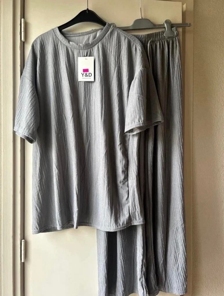 2 delig oversized comfy pak Grijs Panterstore, Kleding | Dames, Jasjes, Kostuums en Pakken, Kostuum of Pak, Maat 46/48 (XL) of groter