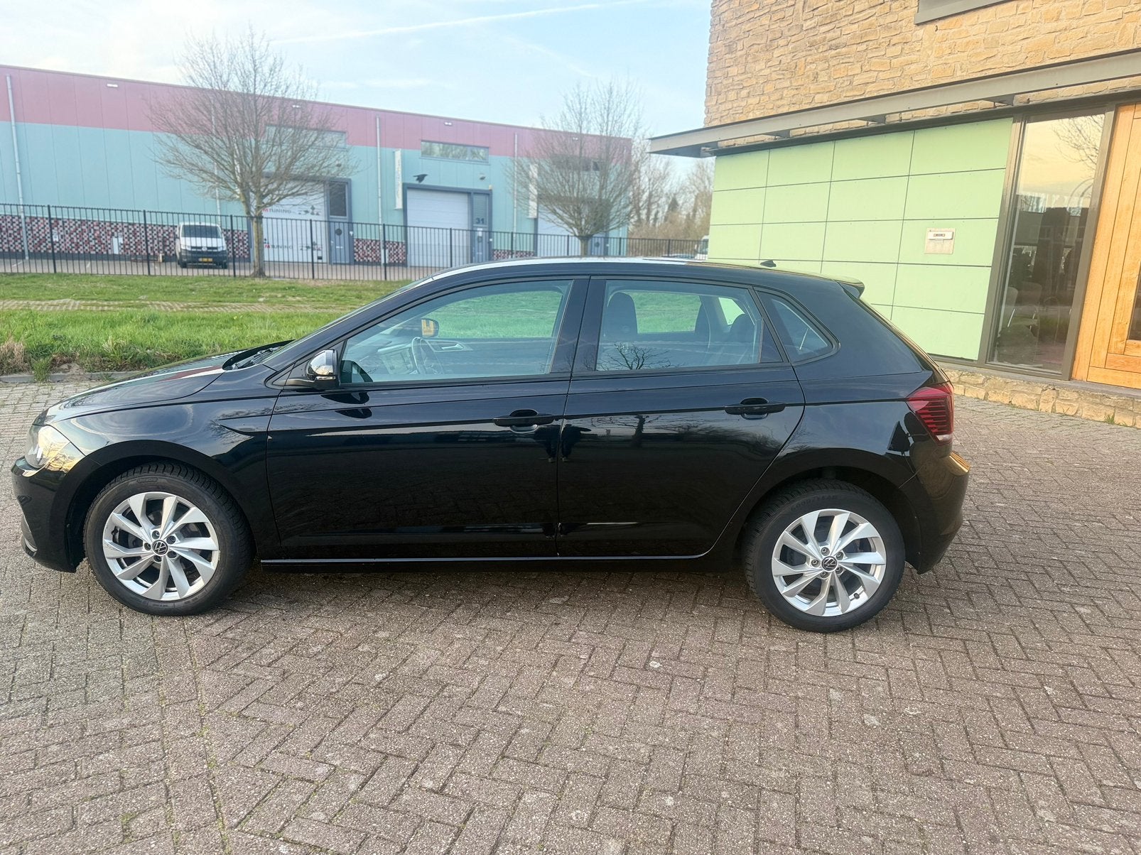 Volkswagen Polo 1.0 TSI 95PK 5D Bluemotion 7-DSG 2018 Zwart, 95 pk, Particulier, 1080 kg, Geïmporteerd