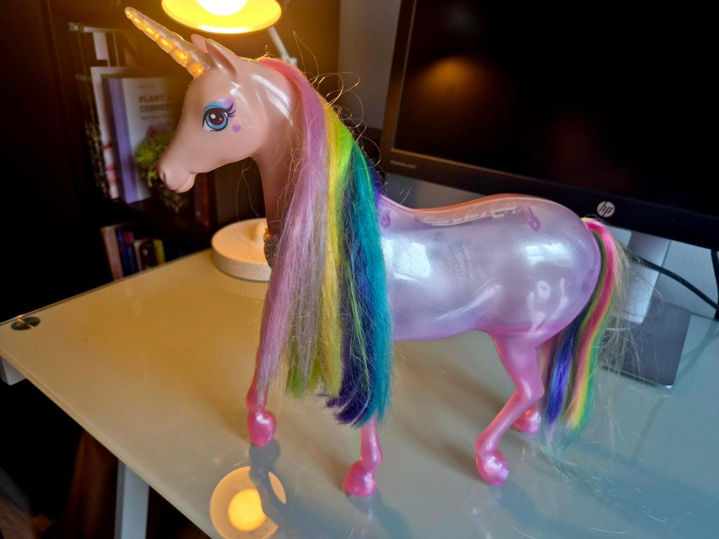Barbie Eenhoorn met Licht en Geluid - Magisch Speelplezier, Ophalen