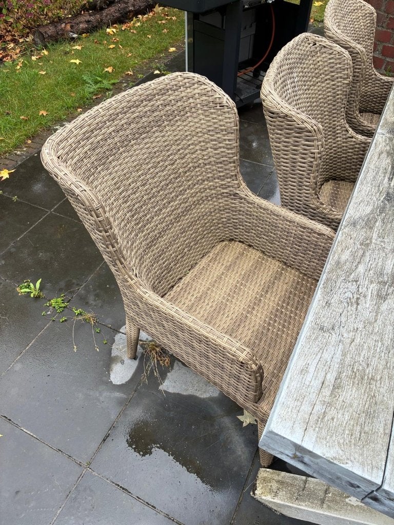 Robuuste houten tuintafel + 6 wicker stoelen (6 personen), Tuin en Terras, Tuintafels, Ophalen, Gebruikt, Rechthoekig, Hout