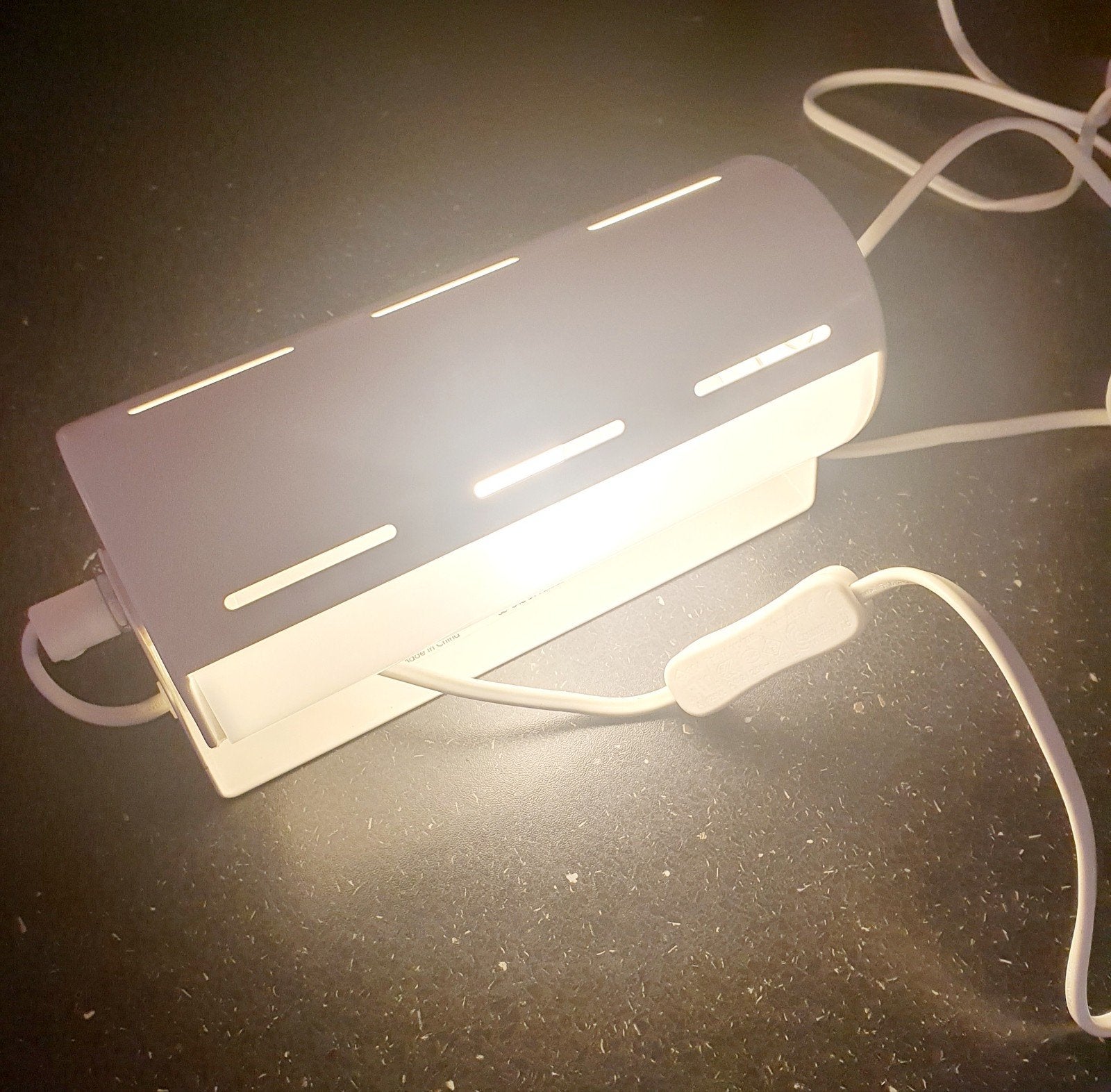 Bedlampje Wandlamp wit Ikea SMYG retro, Ophalen, Zo goed als nieuw, Metaal