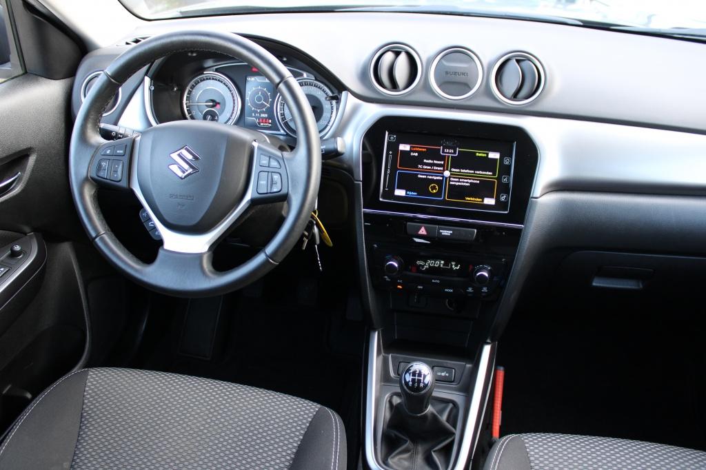 Suzuki Vitara 1.0 Boosterjet Select | Clima | CarPlay | Came, Auto's, Suzuki, Stof, Gebruikt, 400 kg, 49 €/maand